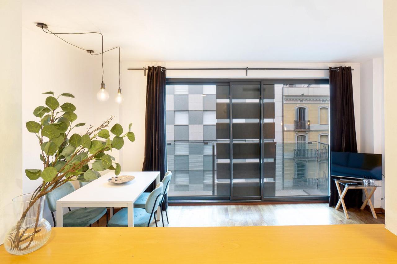 Enjoy Apartments Maria II Barcelona Bagian luar foto